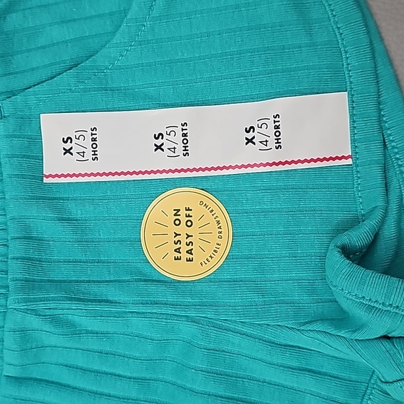 Girls size XS 4/5 Cat & Jack shorts 2 pair New with tags - Picture 2 of 8